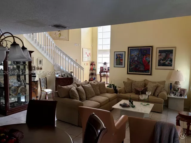 4-bedroom home for sale in Miami - 9217 SW 157th Path - MondialRealty