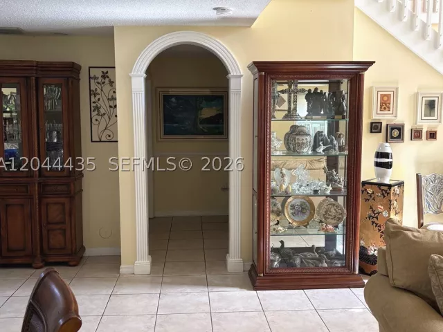 4-bedroom home for sale in Miami - 9217 SW 157th Path - MondialRealty