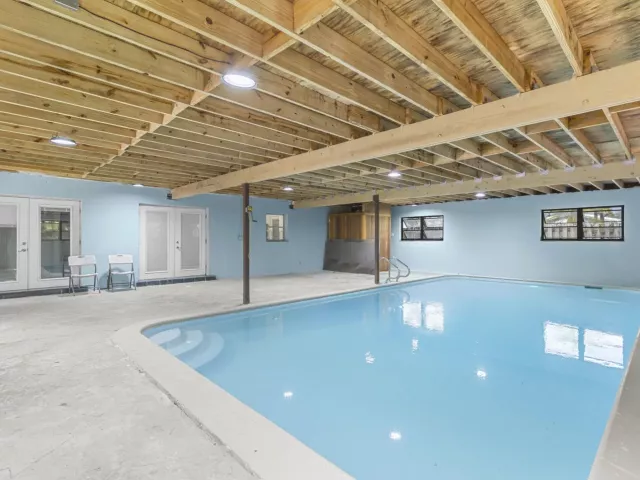 4-bedroom home for sale in Fort Lauderdale - 3313 SW 19th Street - MondialRealty