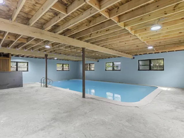 4-bedroom home for sale in Fort Lauderdale - 3313 SW 19th Street - MondialRealty