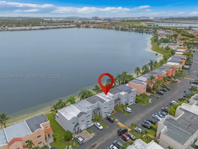 2-bedroom home for sale in Miami - 12427 NW 7th Ln - MondialRealty