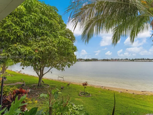 2-bedroom home for sale in Miami - 12427 NW 7th Ln - MondialRealty