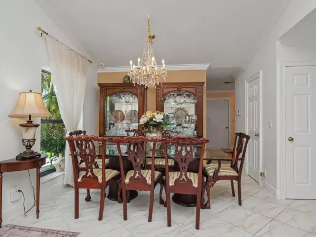 2-bedroom home for rent in Boca Raton - 9708 Erica Court - MondialRealty