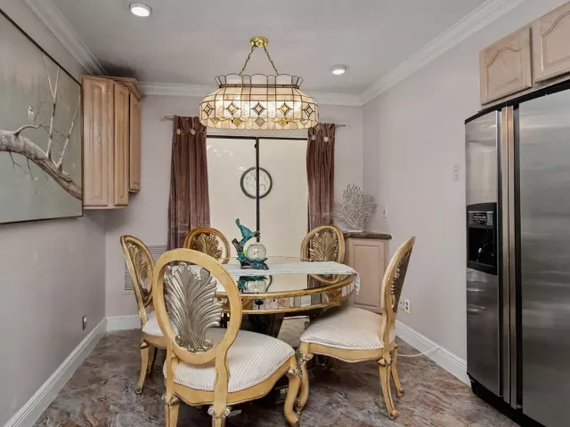2-bedroom home for rent in Boca Raton - 9708 Erica Court - MondialRealty