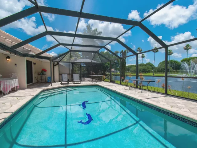 2-bedroom home for rent in Boca Raton - 9708 Erica Court - MondialRealty