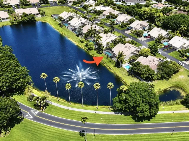 2-bedroom home for rent in Boca Raton - 9708 Erica Court - MondialRealty
