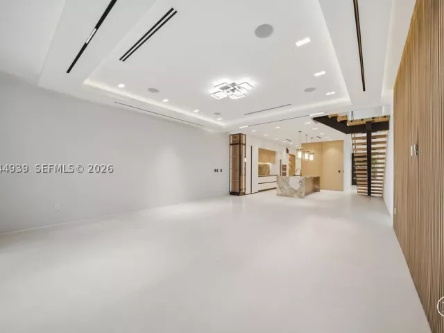 3-bedroom home for sale in Fort Lauderdale - 1332 NE 16th Ter - MondialRealty