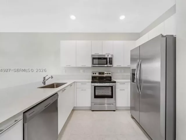 3-bedroom home for sale in Miami - 12942 NW 23rd Pl - MondialRealty
