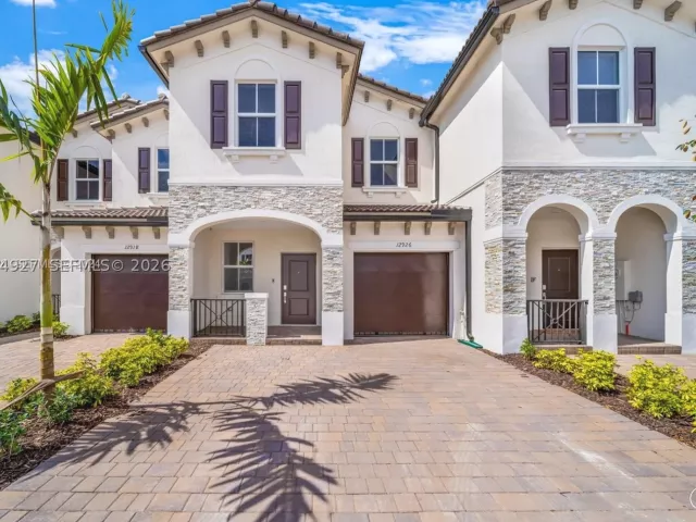 3-bedroom home for sale in Miami - 12942 NW 23rd Pl - MondialRealty