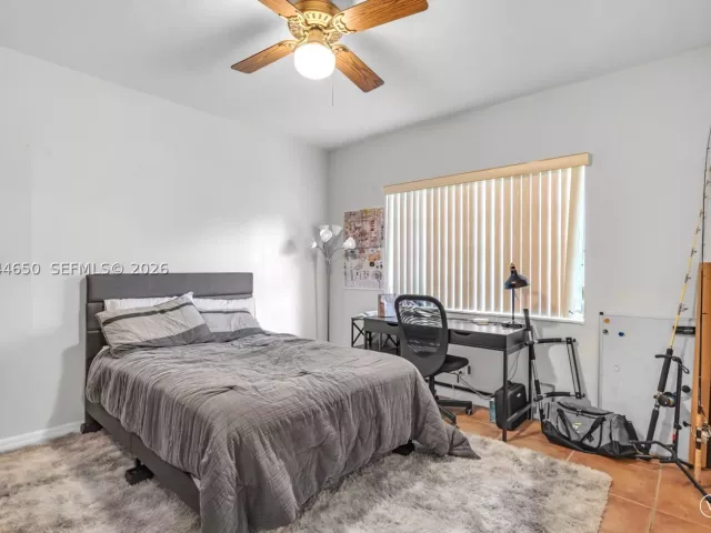 5-bedroom home for rent in Coral Gables - 1439 Miller Rd - MondialRealty