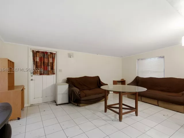 3-bedroom home for sale in Homestead - 15401 SW 240th St - MondialRealty