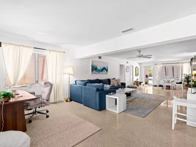 3-bedroom home for rent in Fort Lauderdale - 224 N Gordon Road - MondialRealty