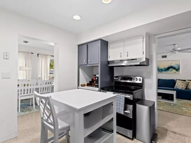 3-bedroom home for rent in Fort Lauderdale - 224 N Gordon Road - MondialRealty