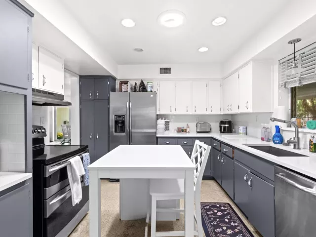 3-bedroom home for rent in Fort Lauderdale - 224 N Gordon Road - MondialRealty