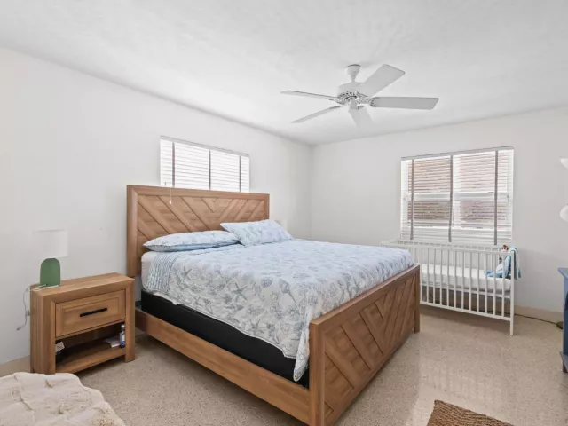 3-bedroom home for rent in Fort Lauderdale - 224 N Gordon Road - MondialRealty