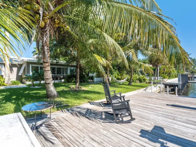 3-bedroom home for rent in Fort Lauderdale - 224 N Gordon Road - MondialRealty