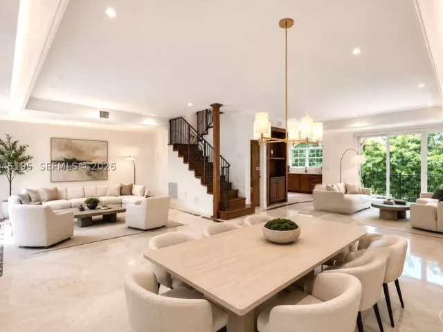 3-bedroom home for rent in Key Biscayne - 592 Fernwood Rd B - MondialRealty