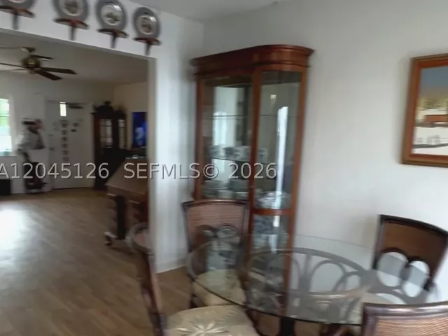 3-bedroom home for sale in Hollywood - 6145 Hayes St - MondialRealty