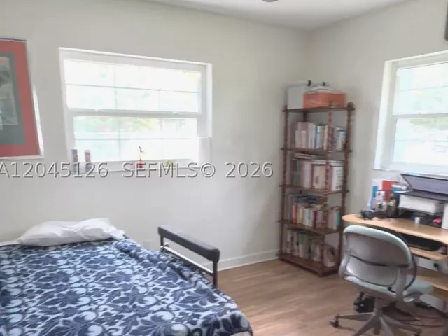3-bedroom home for sale in Hollywood - 6145 Hayes St - MondialRealty
