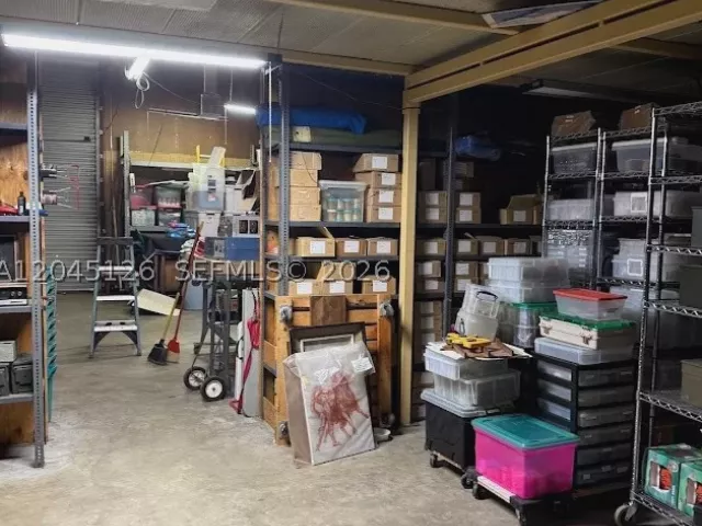 3-bedroom home for sale in Hollywood - 6145 Hayes St - MondialRealty