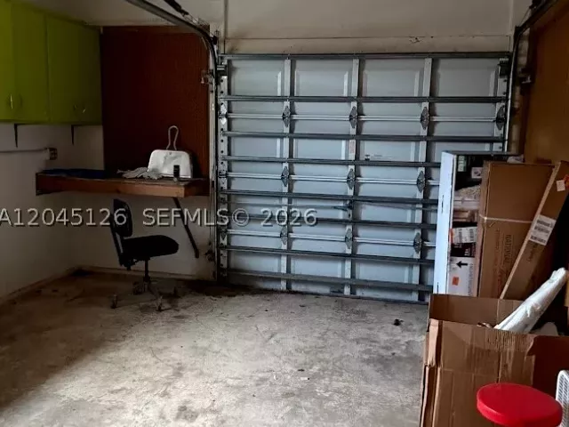 3-bedroom home for sale in Hollywood - 6145 Hayes St - MondialRealty