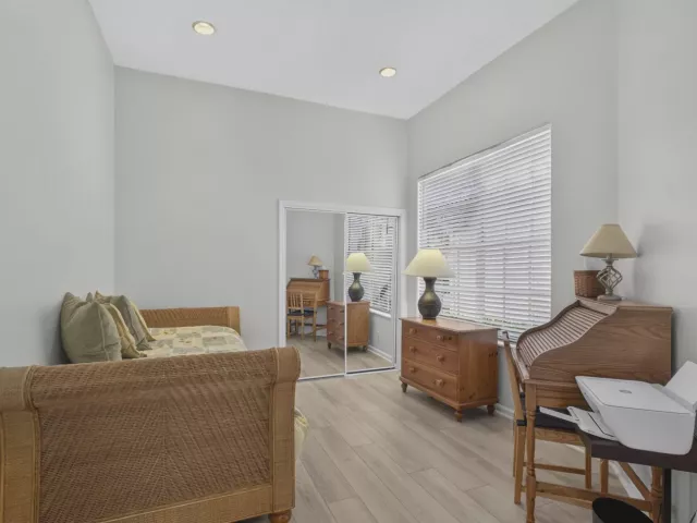 3-bedroom home for sale in West Palm Beach - 8387 Quail Meadow Way - MondialRealty
