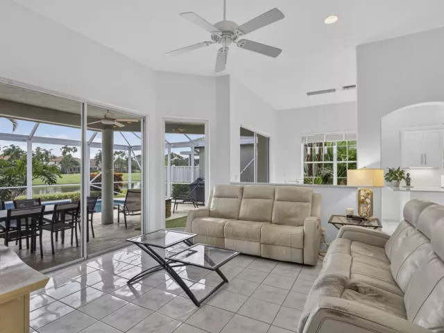 3-bedroom home for sale in West Palm Beach - 8387 Quail Meadow Way - MondialRealty