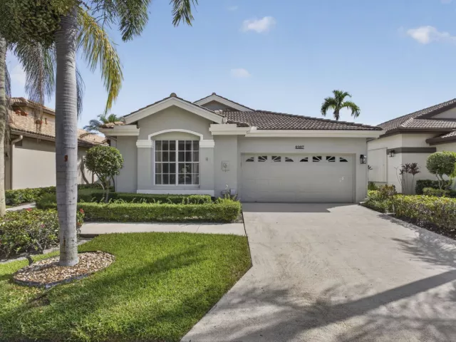 3-bedroom home for sale in West Palm Beach - 8387 Quail Meadow Way - MondialRealty