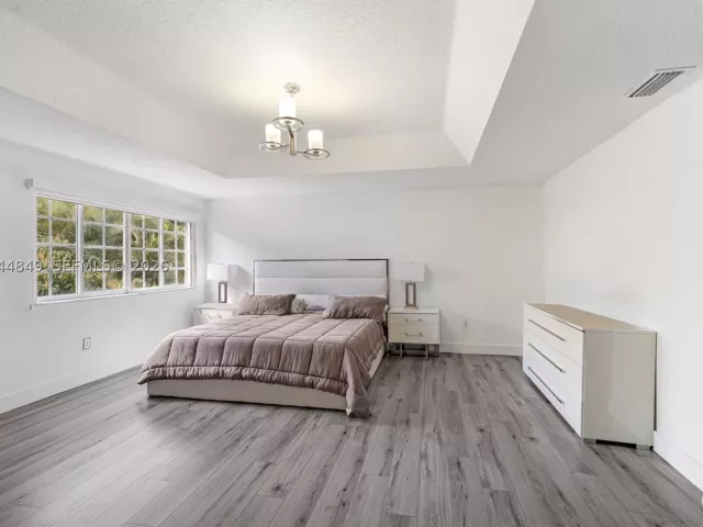 4-bedroom home for sale in Miami - 16546 SW 103rd Ln - MondialRealty
