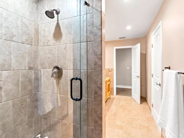 6-bedroom home for sale in Boca Raton - 22829 Horse Shoe Way - MondialRealty