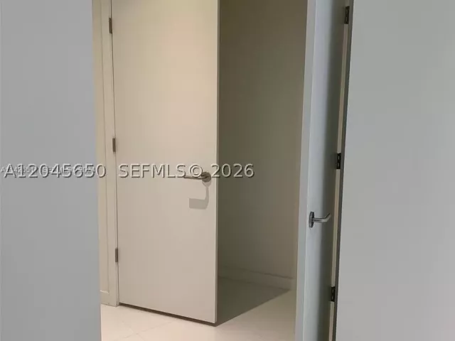 1-bedroom condo for sale in Miami - 851 NE 1st Ave 2702 - MondialRealty