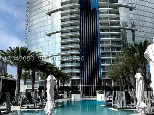 1-bedroom condo for sale in Miami - 851 NE 1st Ave 2702 - MondialRealty