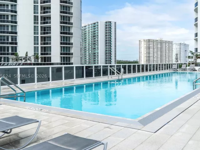 3-bedroom condo for sale in Sunny Isles Beach - 15901 Collins Ave 2502 - MondialRealty