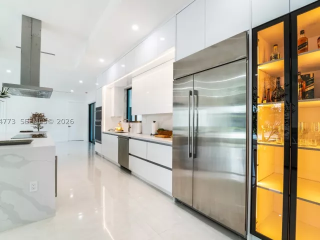 3-bedroom home for sale in Miami - 9630 SW 10th Ter - MondialRealty