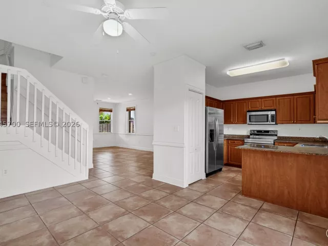 3-bedroom home for rent in Miami - 8853 SW 108th Pl - MondialRealty