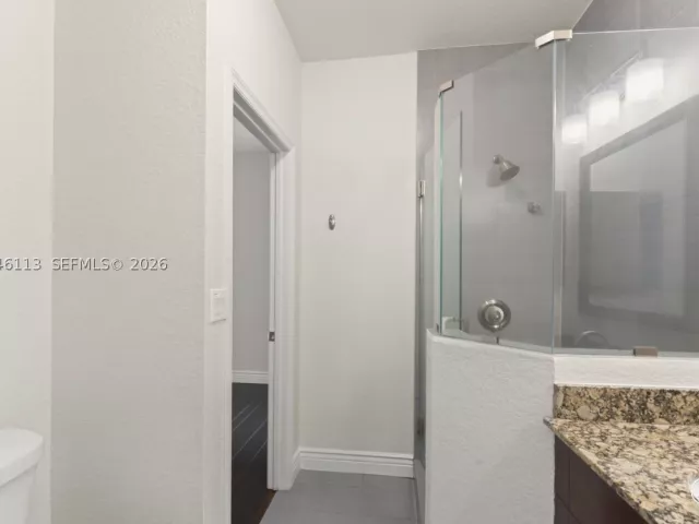 3-bedroom home for rent in Fort Lauderdale - 1110 NE 1st Ave 1110 - MondialRealty