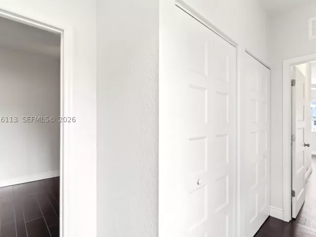 3-bedroom home for rent in Fort Lauderdale - 1110 NE 1st Ave 1110 - MondialRealty