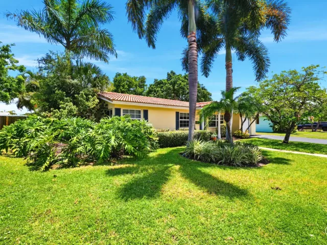 3-bedroom home for rent in Boca Raton - 1222 SW 5th Street - MondialRealty