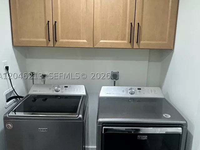 6-bedroom home for rent in Boca Raton - 9723 SW 3rd St - MondialRealty