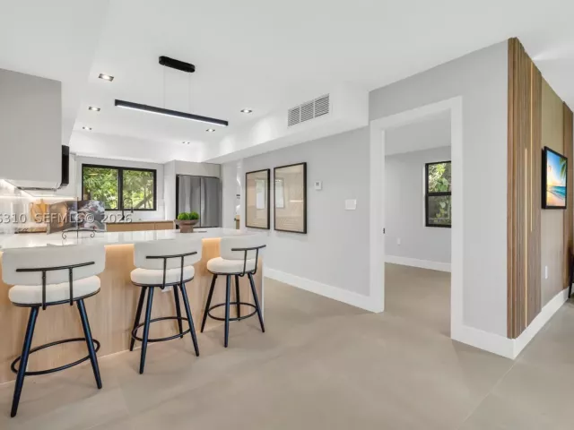 3-bedroom home for sale in Miami - 411 NW 59th St - MondialRealty