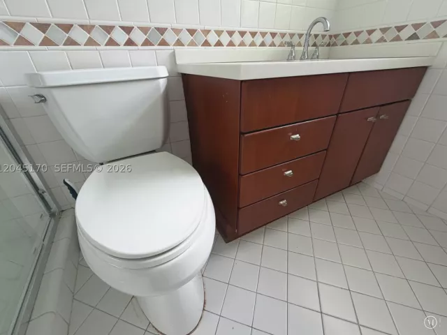 3-bedroom home for rent in Coral Gables - 1420 Baracoa Ave - MondialRealty