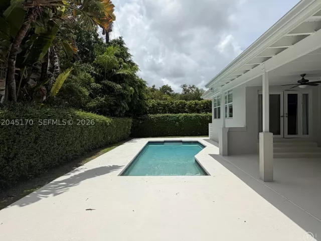 3-bedroom home for rent in Coral Gables - 1420 Baracoa Ave - MondialRealty