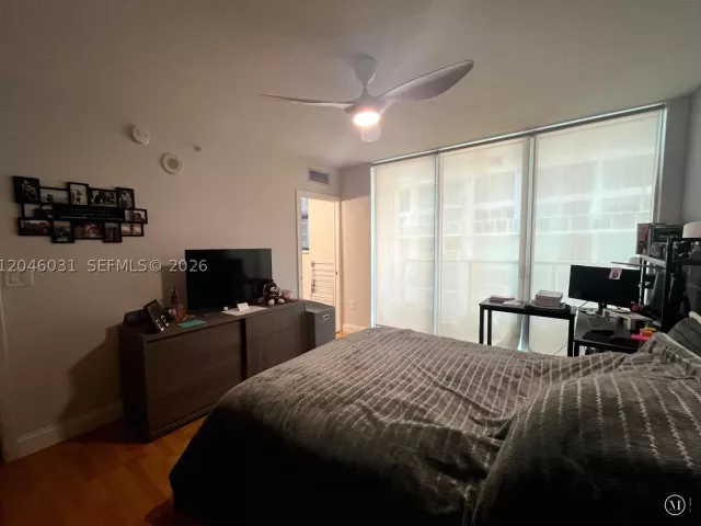 2-bedroom condo for rent in Miami -  - MondialRealty