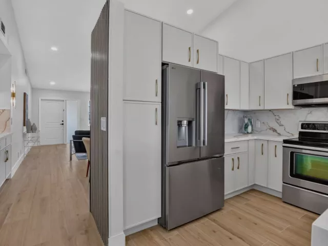 3-bedroom home for sale in Boca Raton - 11213 Jasmine Hill Circle - MondialRealty