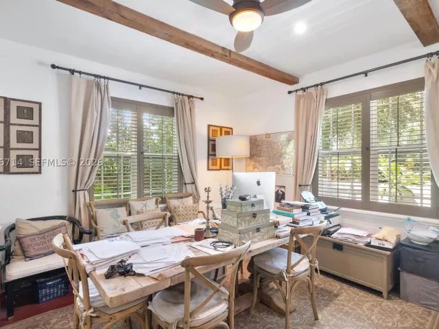 3-bedroom home for sale in Miami - 8276 E Dixie Hwy - MondialRealty