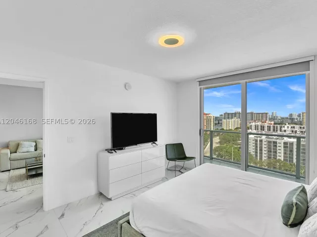 2-bedroom condo for sale in Sunny Isles Beach - 300 Sunny Isles Blvd 4-1503 - MondialRealty