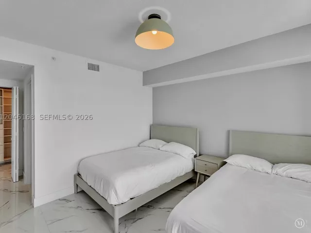 2-bedroom condo for sale in Sunny Isles Beach - 300 Sunny Isles Blvd 4-1503 - MondialRealty