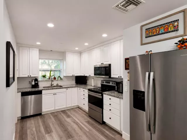 3-bedroom home for rent in Deerfield Beach - 3873 NW 2nd Court - MondialRealty