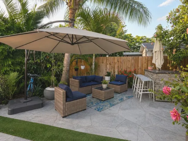 3-bedroom home for rent in Deerfield Beach - 3873 NW 2nd Court - MondialRealty