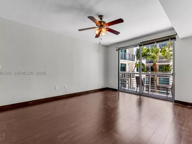 1-bedroom condo for rent in Miami Beach - 110 Washington Ave 1506 - MondialRealty